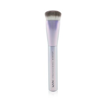 NYXHolographic Halo Sculpting Buffing Brush -