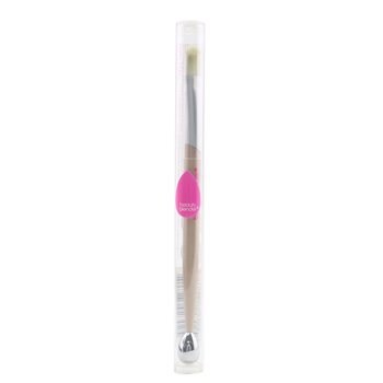 BeautyBlenderShady Lady All-Over Eyeshadow Brush & Cooling Roller -